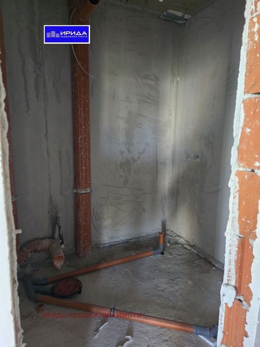 Тристаен апартамент в Дървеница с АКТ 15!