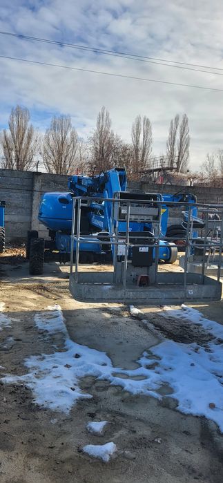 Închiriez Nacela, motostivuitor, manitou ,macarale,trailer