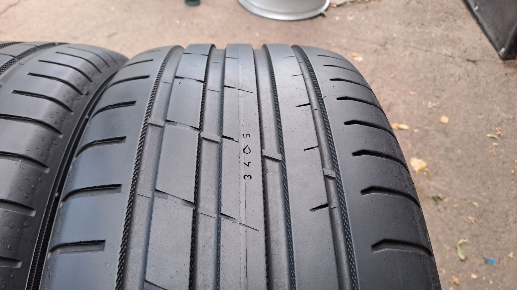 2бр. 225/45/17 Nokian Powerproof