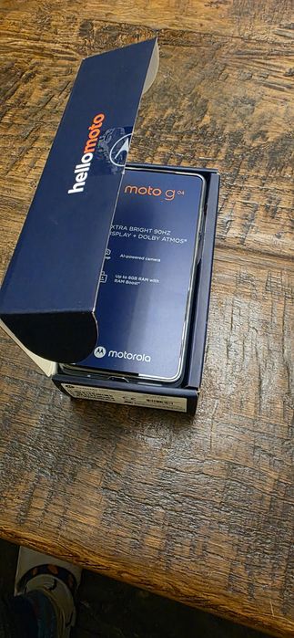Чисто НОВ Телефон MOTOROLA G 04