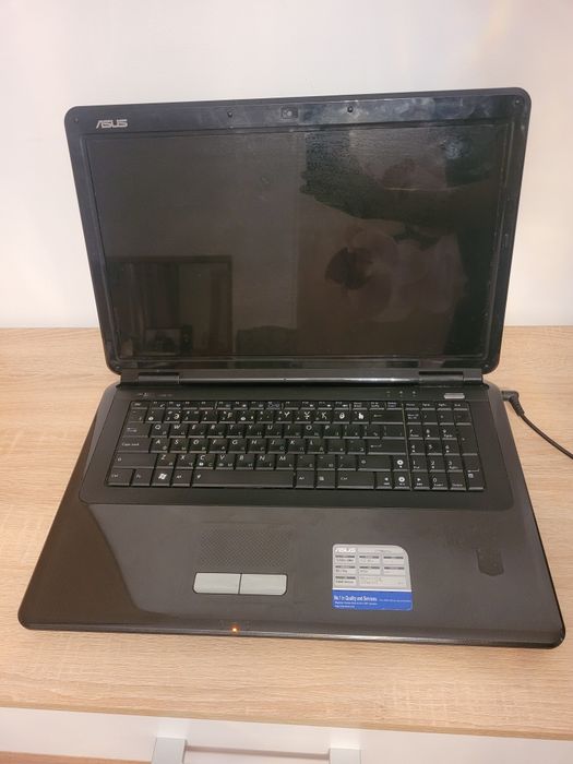 Ноутбук Asus большой. Продам или обмен