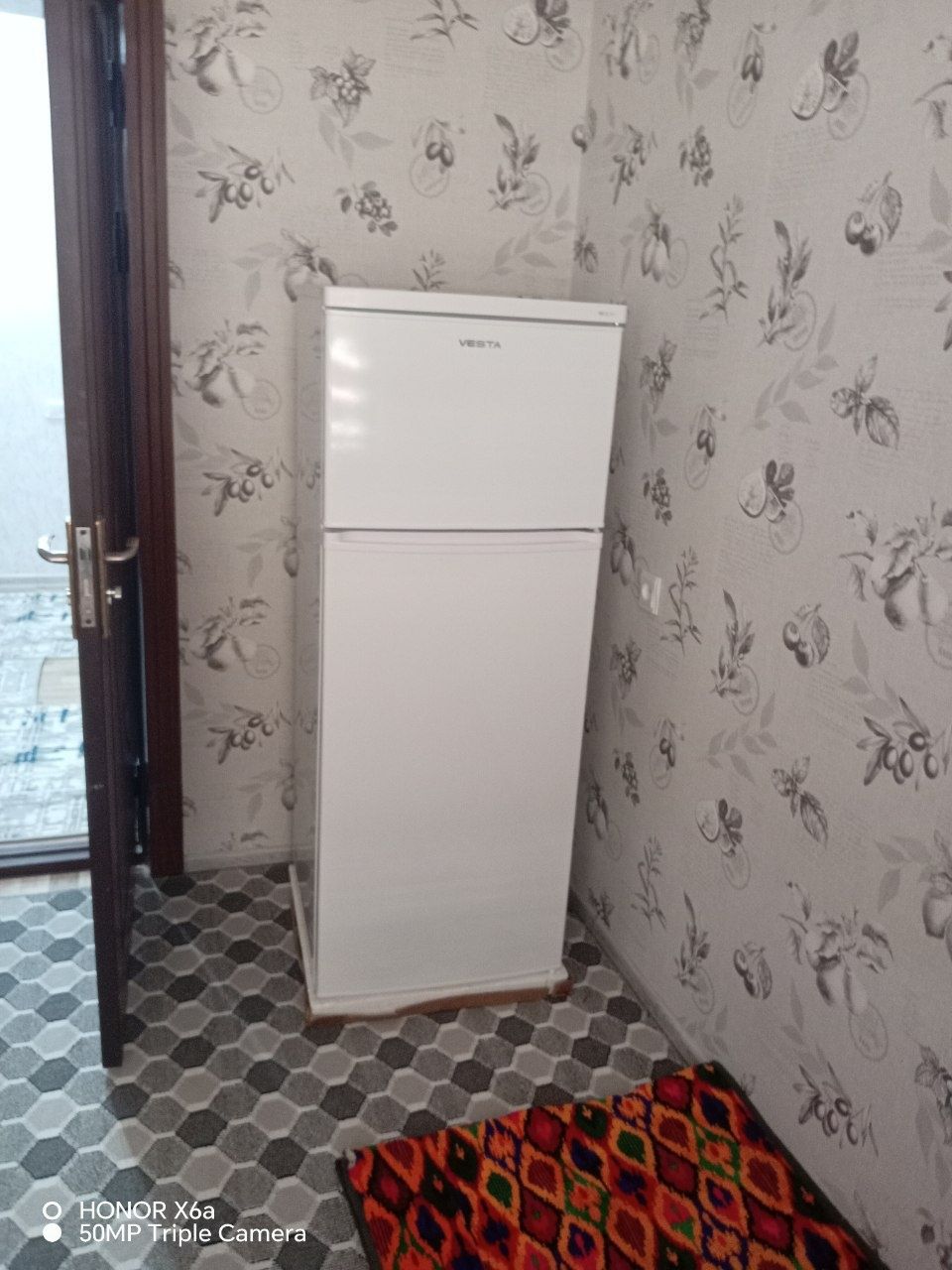 Ижарага уй 3 хонали