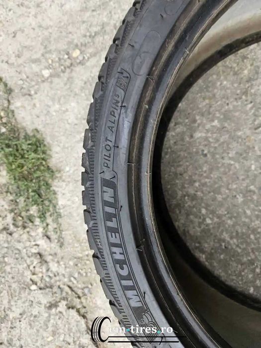 SET 2 Anvelope Iarna 255/35 R19 MICHELIN Pilot Alpin 5 96V