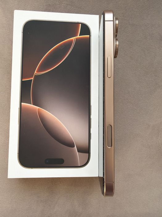 iPhone 16 Pro Max – Gold, 256 GB