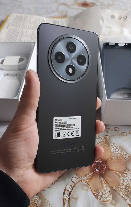 Oppo reno 12 F  8 ga 256