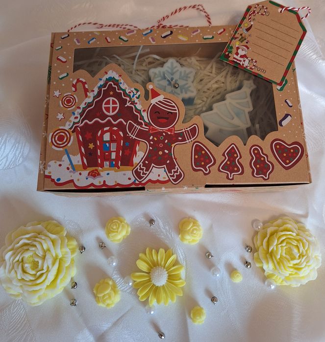 Ароматни свещи за коледните празници и всеки друг празник.