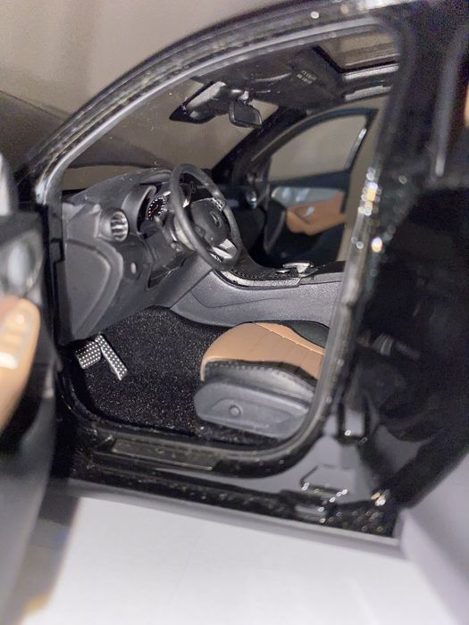 Mercedes-Benz GLC Coupé 1:18 iScale Diecast Model