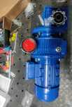 Motoare electrice trifazice cu reductor și variator