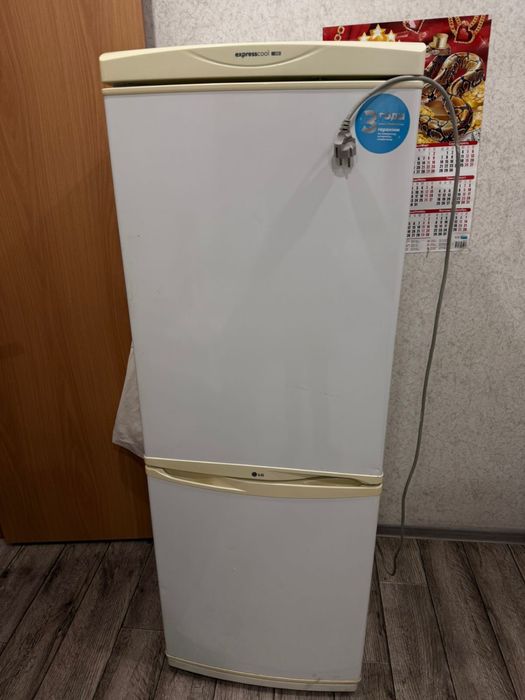 продаи холодильник и стиралку