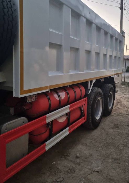 Срочно сотилади HOWO самосвал 2022 йил