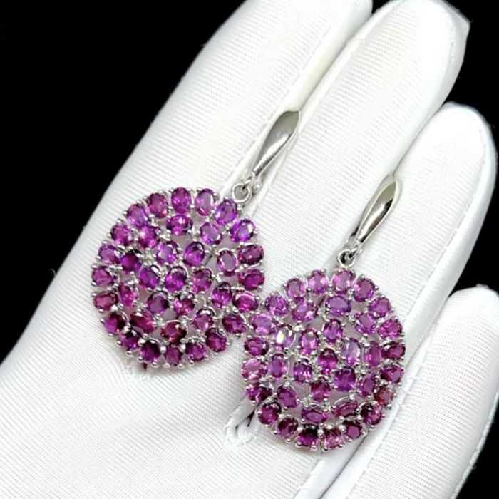 Крупные и шикарные серьги с натуральными Гранатами