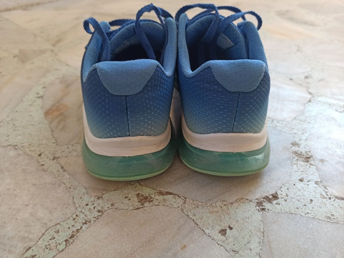 Маратонки  Skechers
