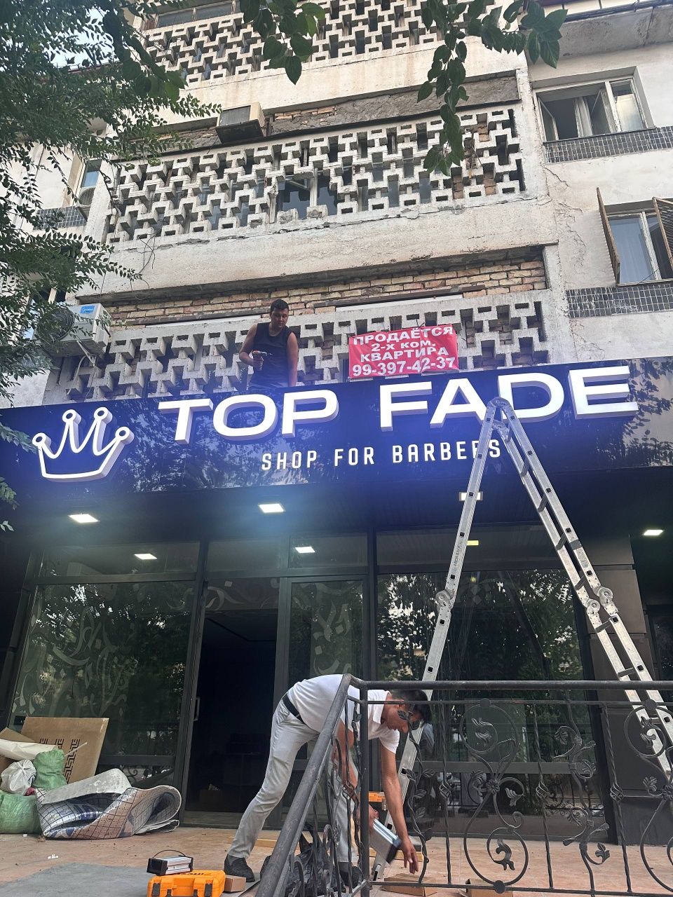 Bukva Banner Tashqi Reklama