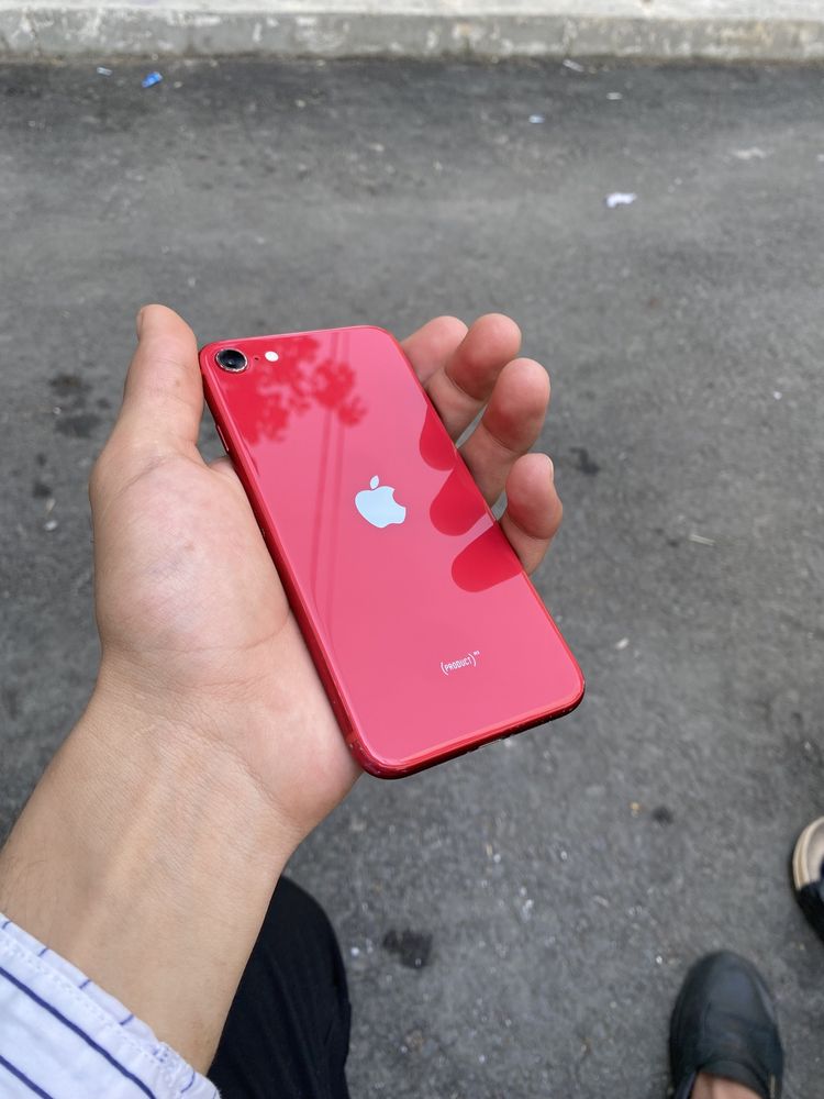 IPhone 8 64gb kh/a