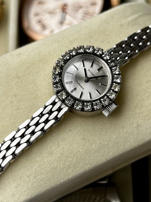 DUGENA Classic damă – mecanic, bezel cu cristale, vintage – funcțional