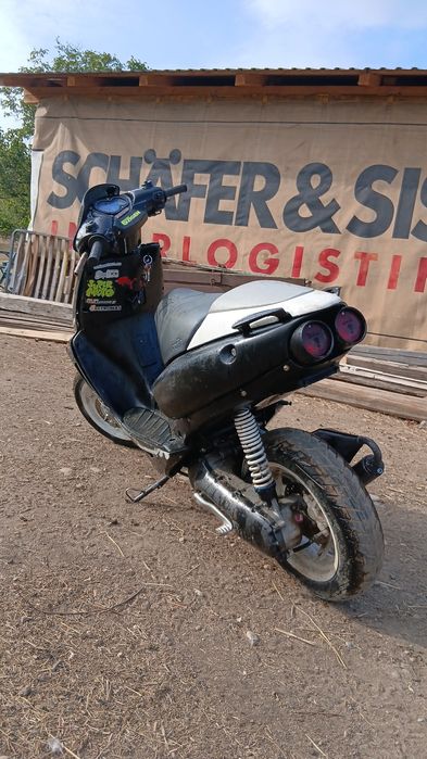 vand scuter aprilia sr 50 racing