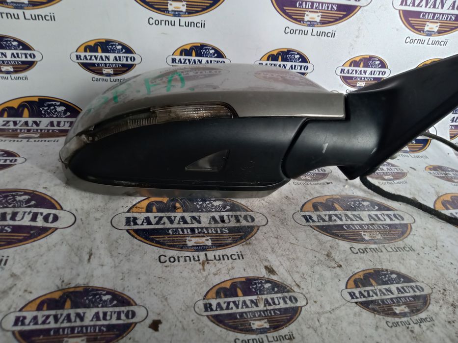 oglinda dreapta rabatare electrica  skoda superb 2