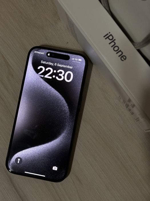 iPhone 15 Pro eSIM КАТО НОВ!