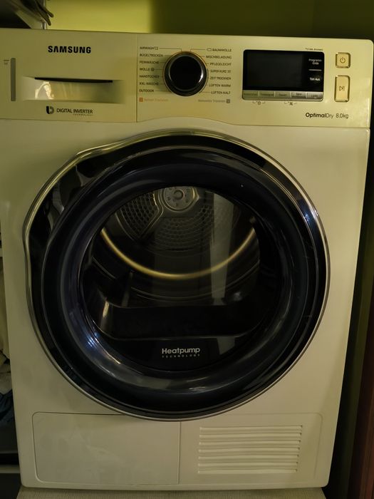 Uscător de rufe Samsung cu pompa de caldura