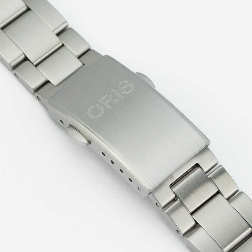 Oris Divers Sixty-Five Green dial