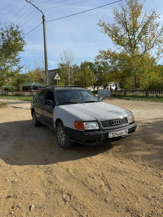 Audi 100 C4 1993 года