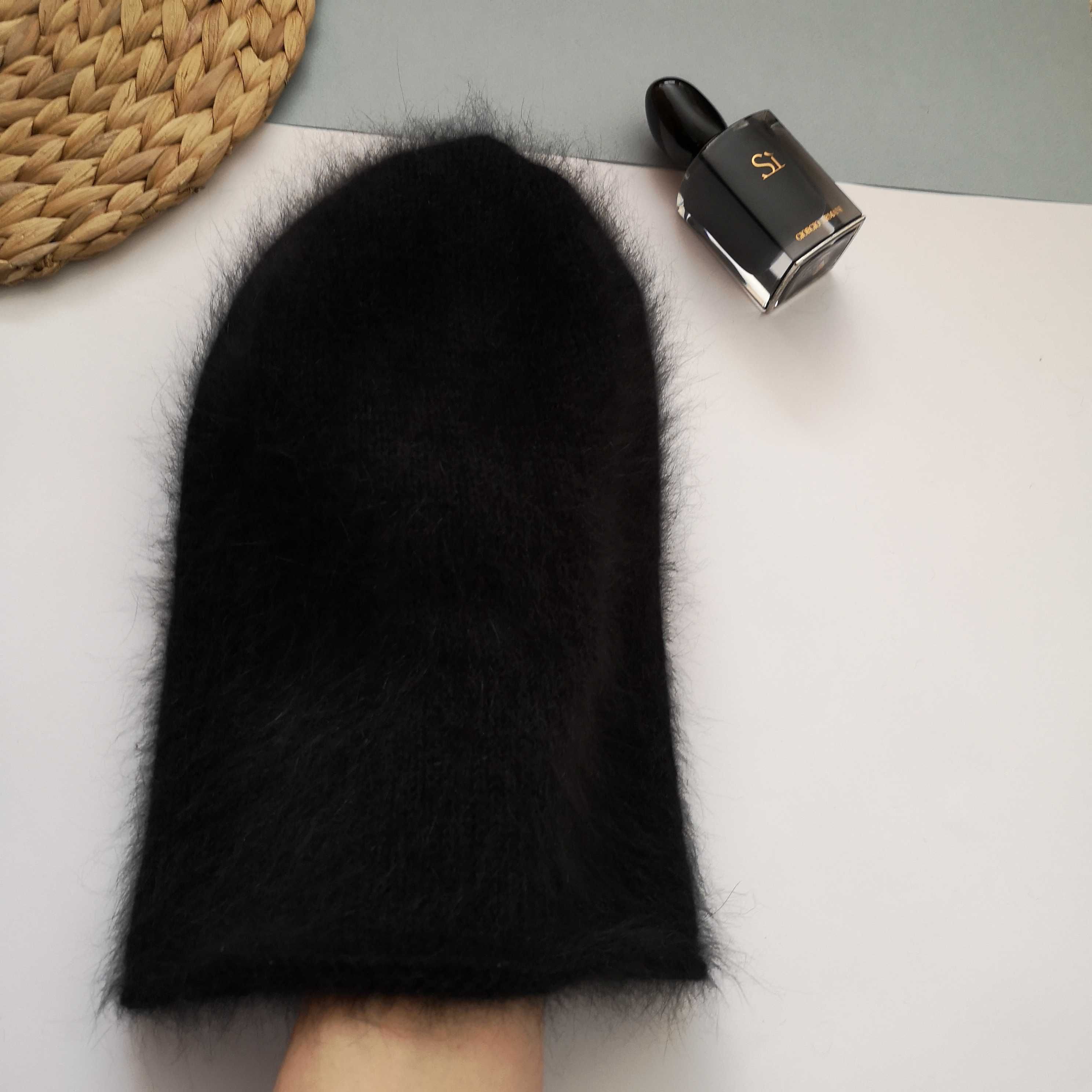 Плетена шапка ангорски заек черен ръчна изработка