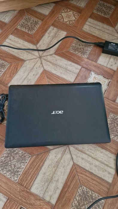 Leptop Acer Windows 10 8gb rami procesor Intel Pentium C