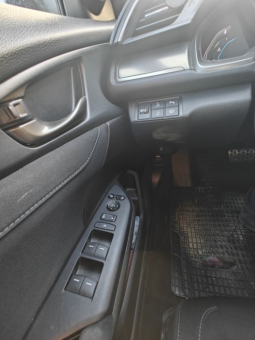 VAND Honda Civic 2018 1.0 129cp CVT  54500km