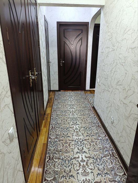 Юнусабад 17кв Аренда 3комн 3 этаж