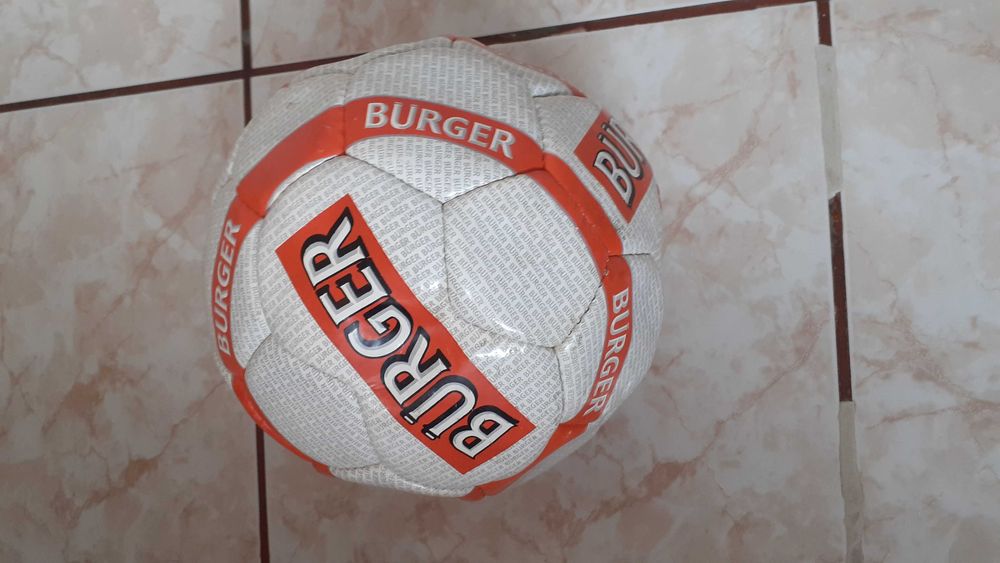 Minge fotbal Burger