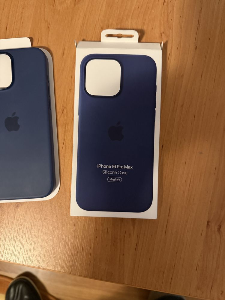 Husă Apple Iphone 16 Pro max