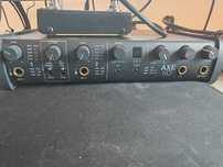 Interfata audio IK multimedia axe io