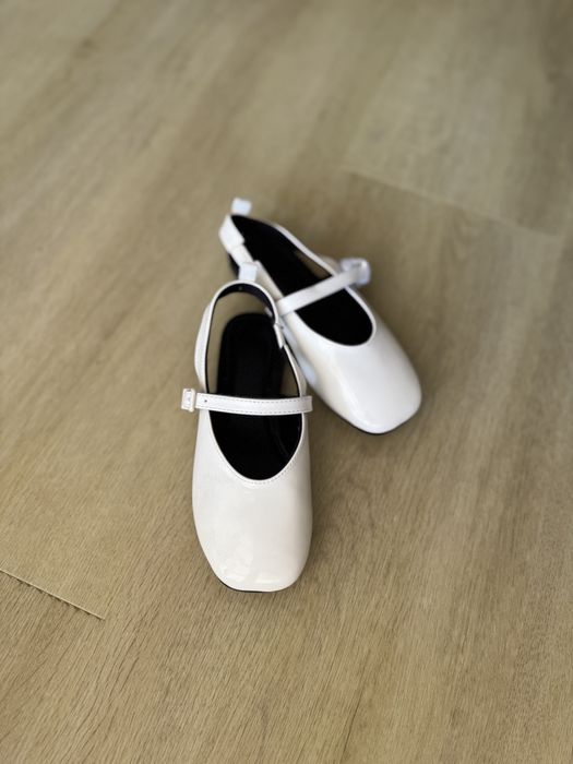 Vand balerini/sandale marime 29 noi