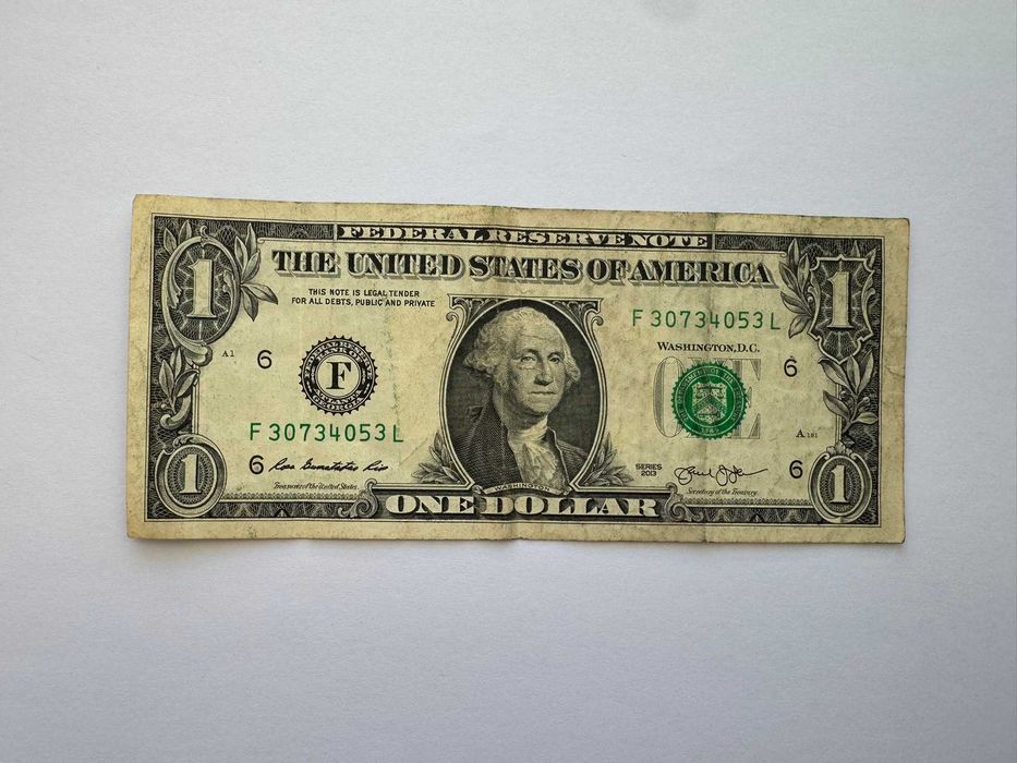 Банкноти от един американски долар