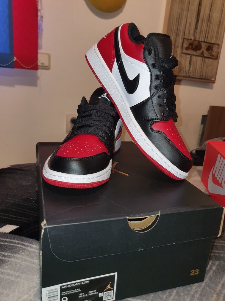 Jordan 1 low bred toe