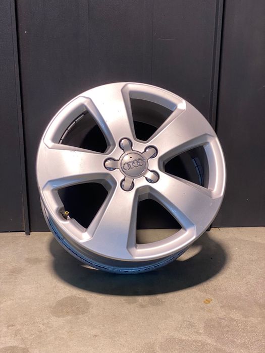 Set 4 Jante aliaj 17 5x112 Originale Audi A3 8P 8Y 8V A4 Vw Golf