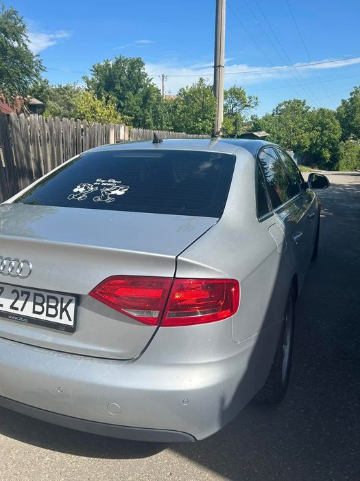 Audi a 4 b8 motor 2000