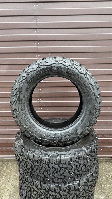 Anvelope BFGoodrich KO2 215 65 r16 (Duster)