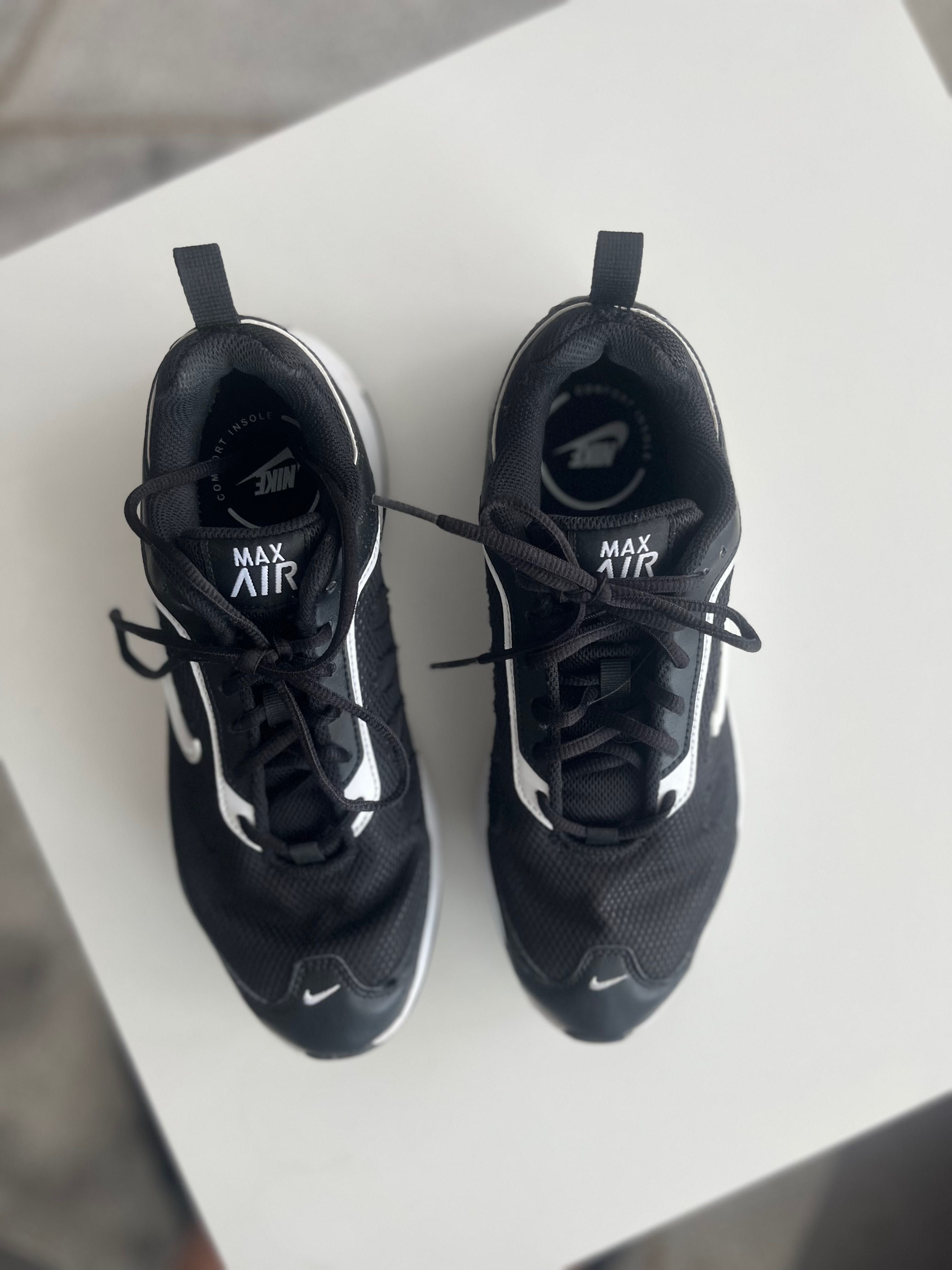 Nike Air Max AP-