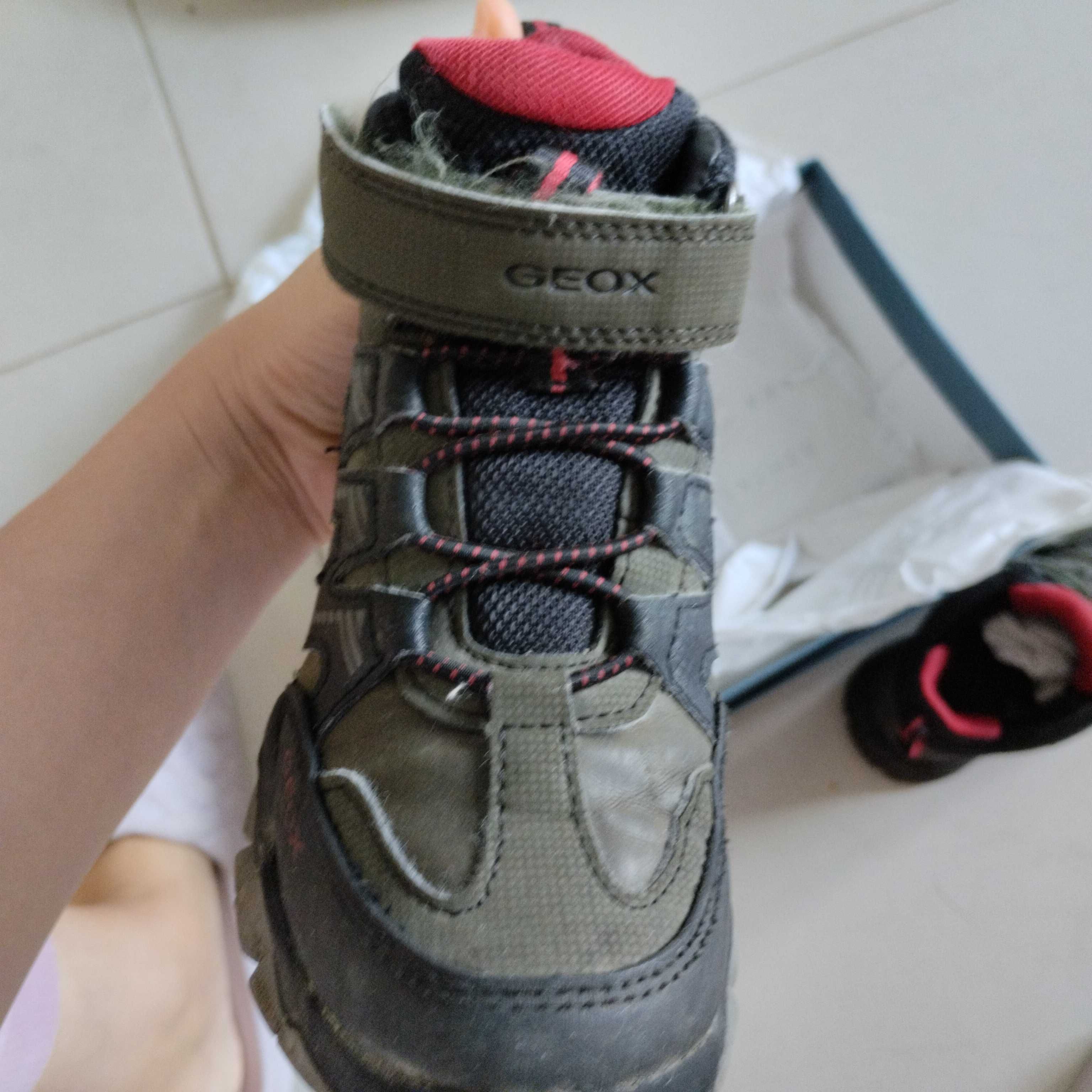 Детски боти Geox