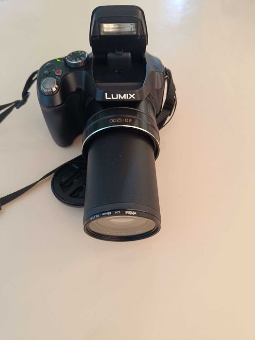 Panasonic LUMIX DMC-FZ72 16.1MP цифров фотоапарат