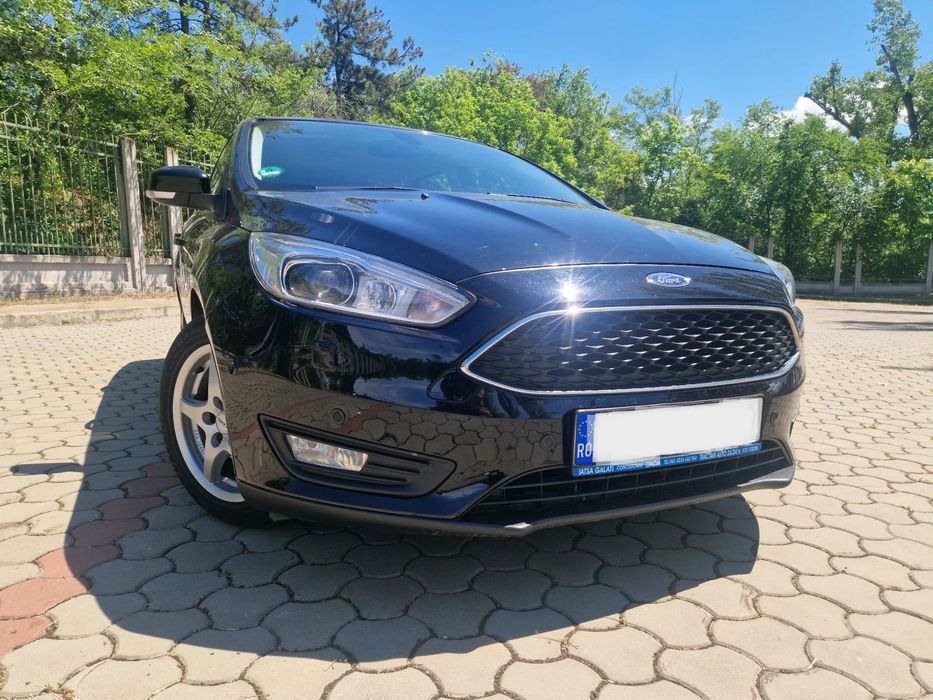 Ford Focus Ford Focus 1.5 TDCI | 2016 | Deep Black | Turnier Business Edition