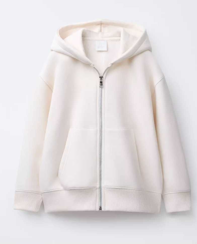 Продавам суитшърт Zara