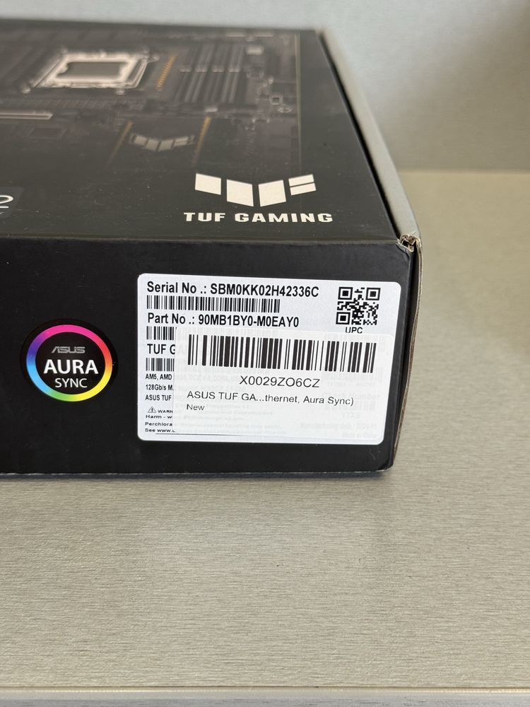 Продавам дънна платка Asus TUF Gaming B650-Plus