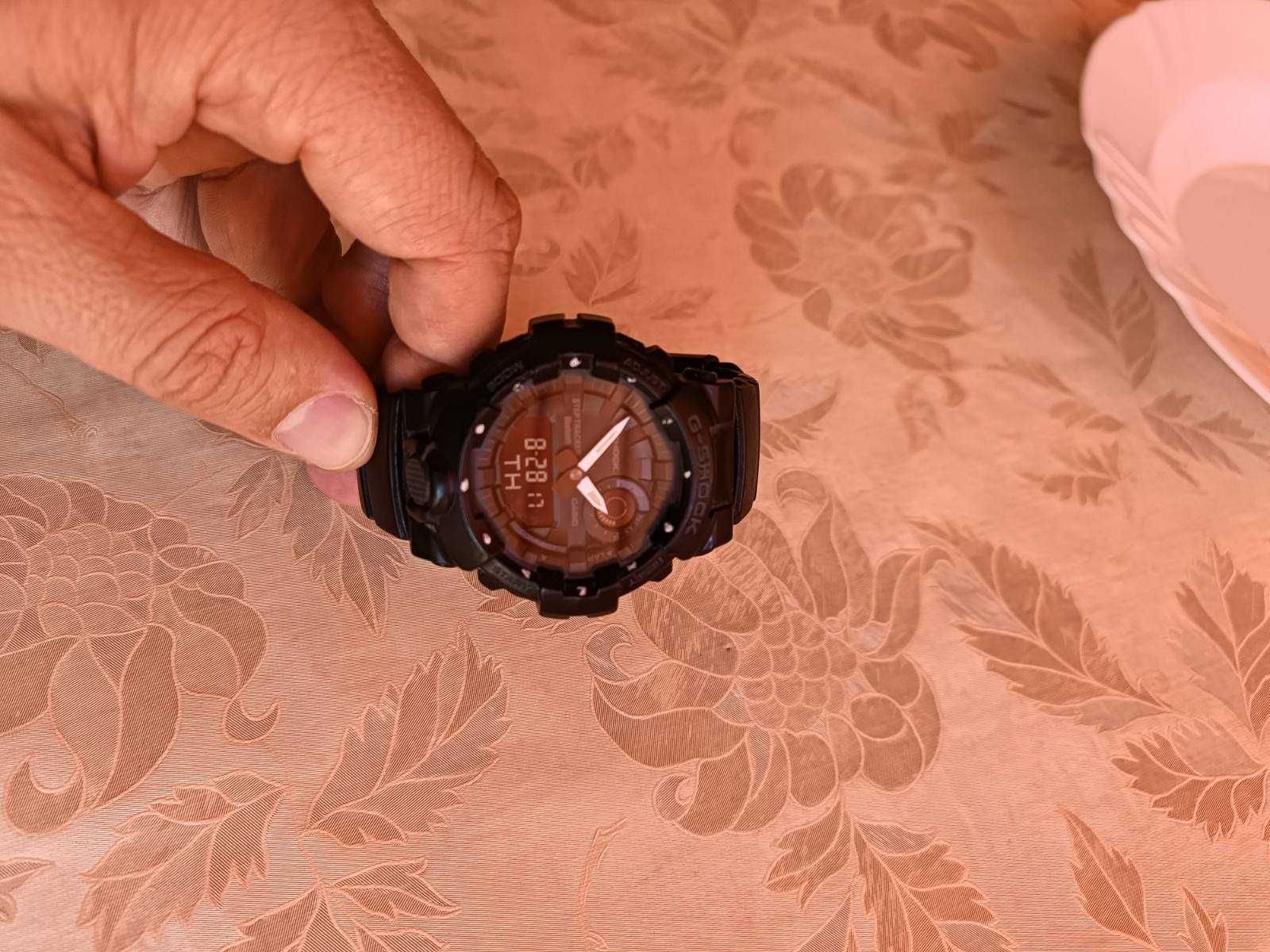 часовник Casio G-SHOCK G-SQUAD GBA-800-1AER