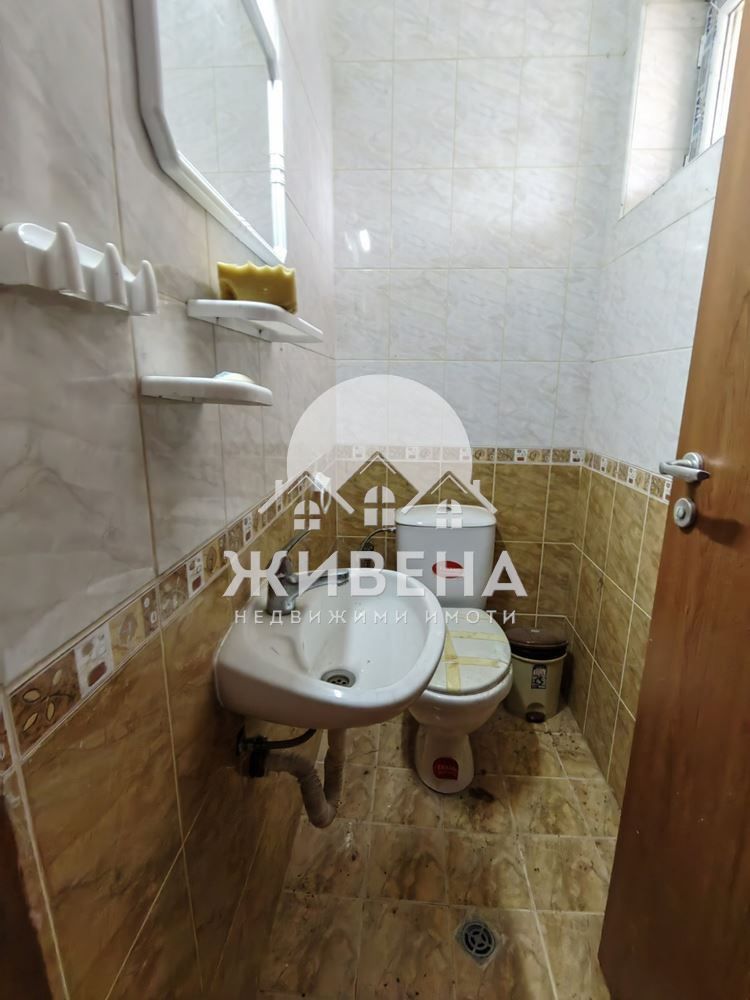 Тристаен мезонет с гараж в с.Божурец, 136 кв.м
