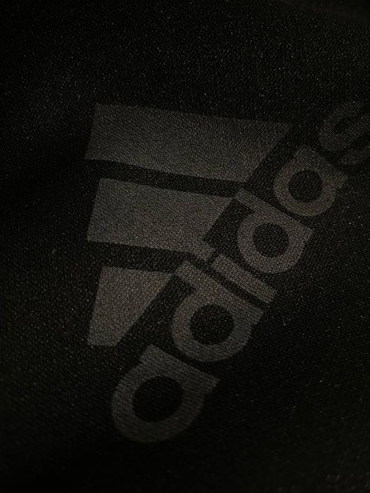 Можно обмен Adidas толстовка для весны, оригинал