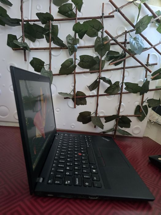 Lenovo Thinkpad A285, Ryzen 3 pro, 8gb, 256gb nvme