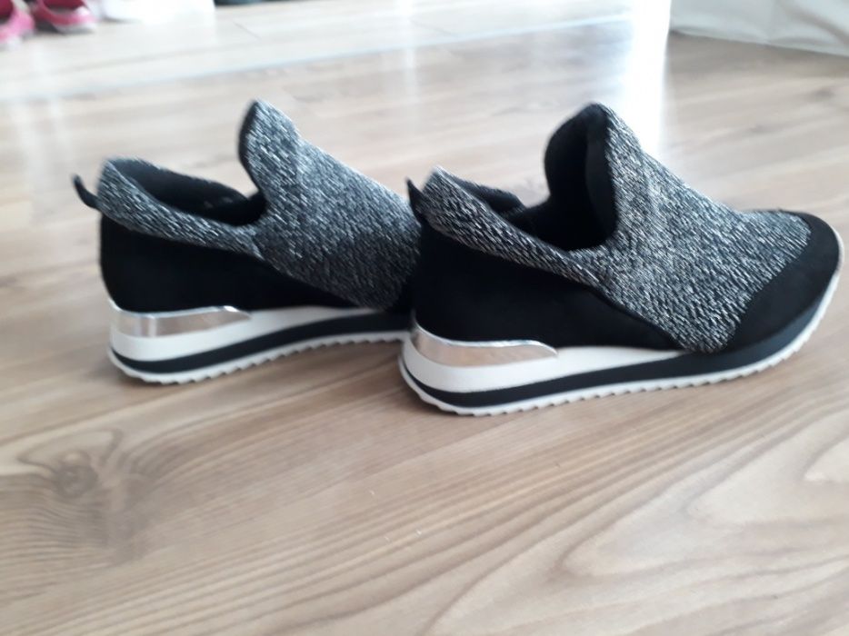 Adidași Primadonna Collection