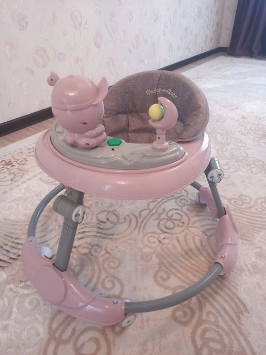 Ходунок детский новый